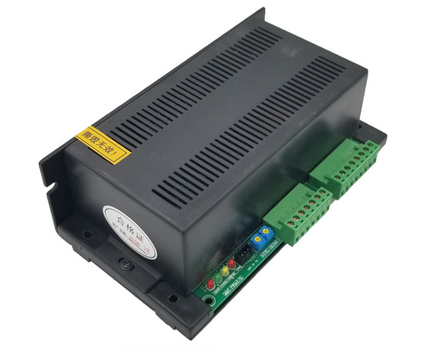 Enkeltfaset trefaset AC-motorhastighedsregulator